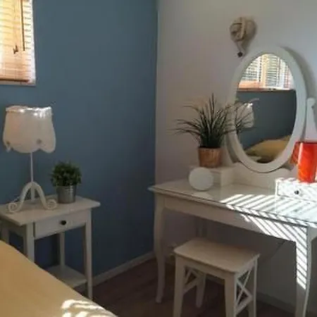 Сasa de vacaciones Schoenes Strandopgang In Julianadorp By Interhome *