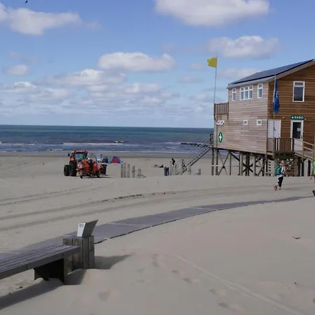 Сasa de vacaciones Schoenes Strandopgang In Julianadorp By Interhome *